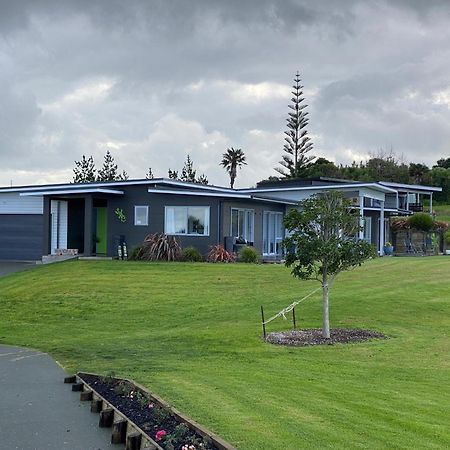 Moko Hiwi Escape - Kotare Suite Ruakaka Exteriér fotografie