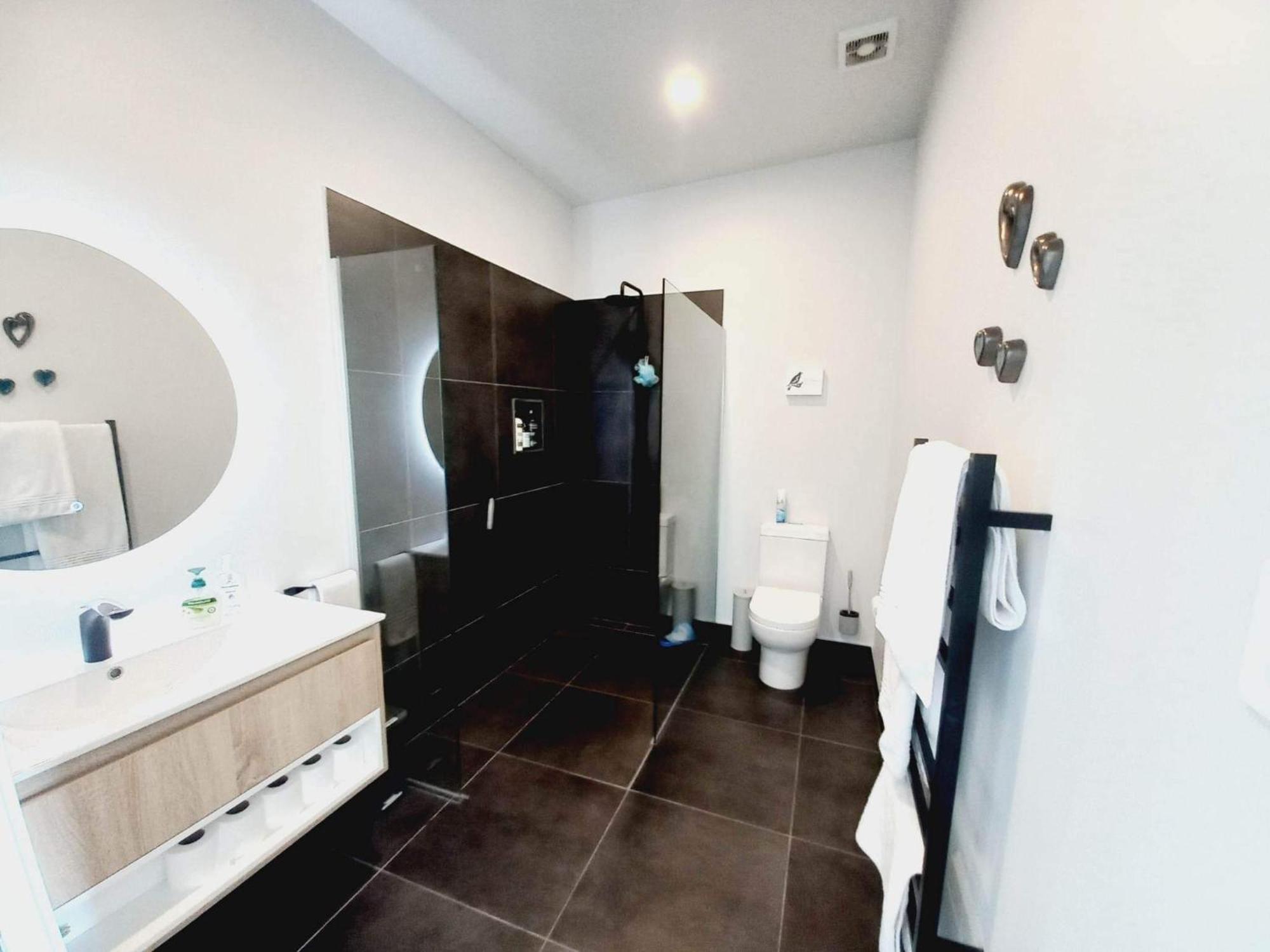 Moko Hiwi Escape - Kotare Suite Ruakaka Exteriér fotografie