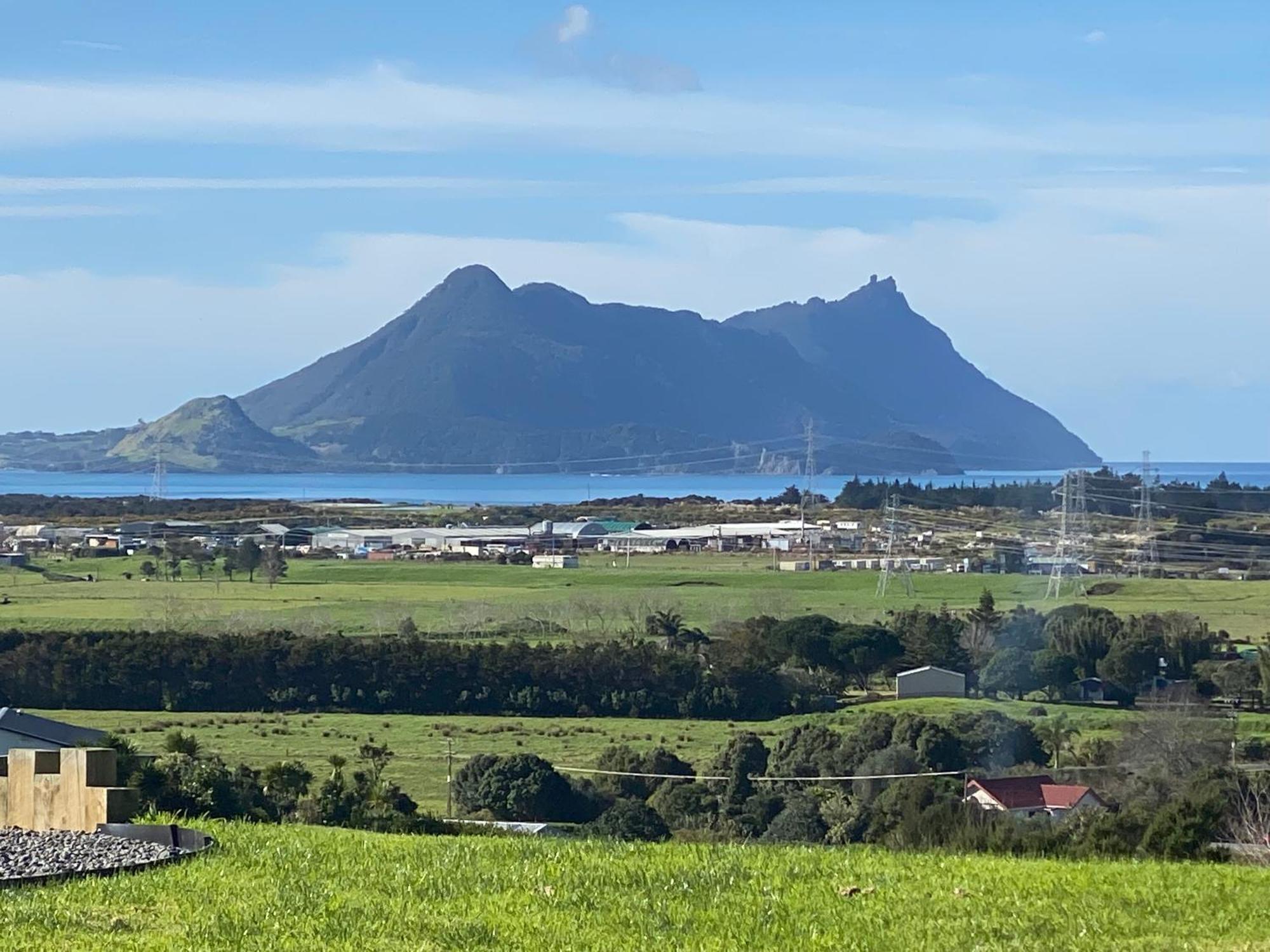 Moko Hiwi Escape - Kotare Suite Ruakaka Exteriér fotografie